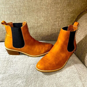 ROOLEE Women Tan Ankle Booties/Chelsea Boots Shoes Size 7.5